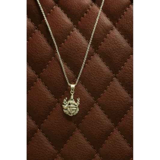 Veena Vibes Pendant