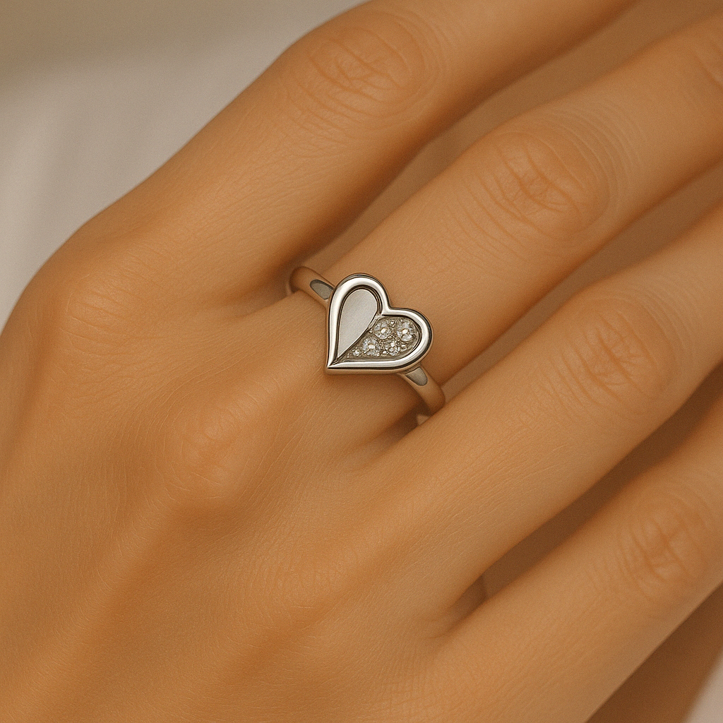 Amora Diamond Heart
