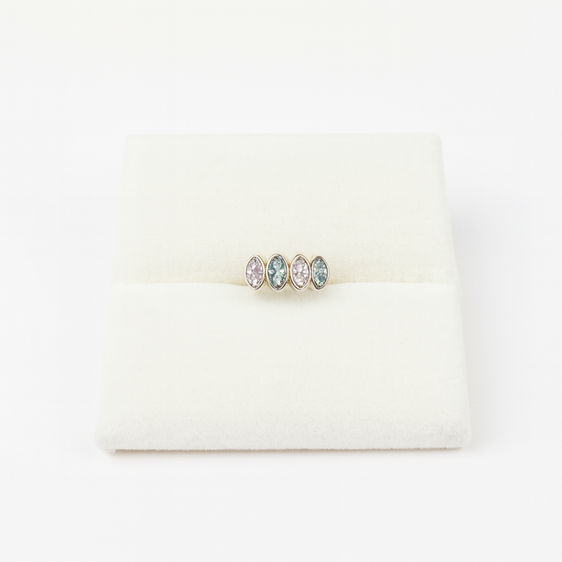 Lustre Bloom