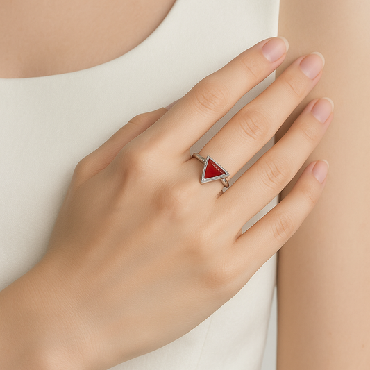 Triarose Ring
