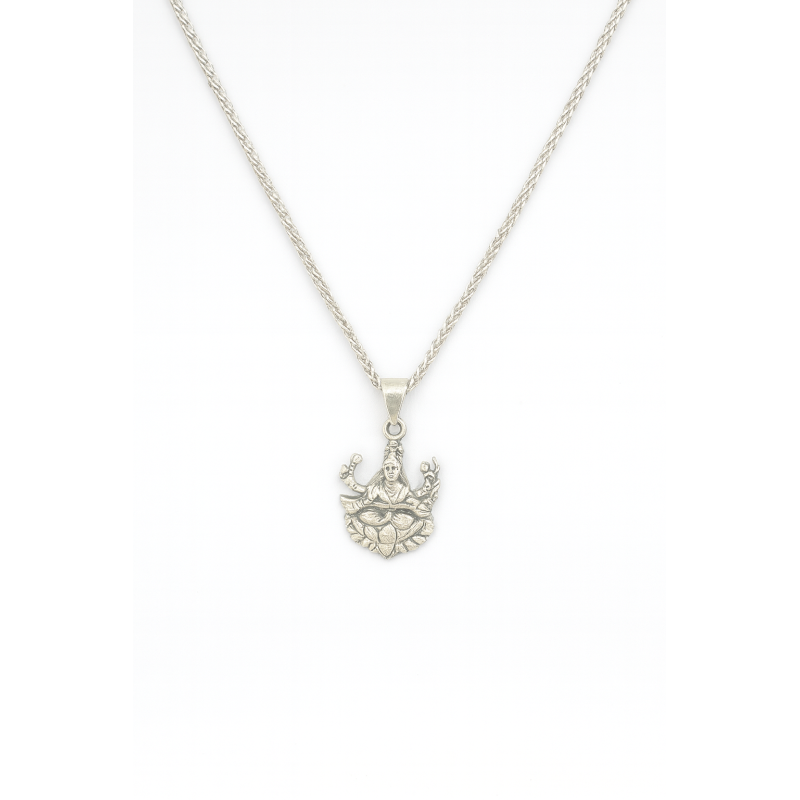 Veena Vibes Pendant